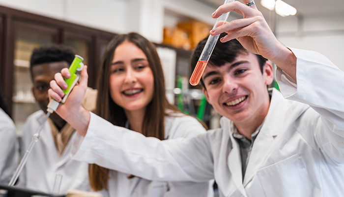 chemistry-students